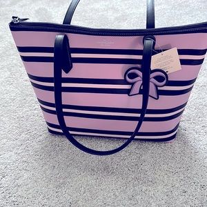NEW! With Tags Lavender Stripped Kate Spade Shoulder Bag ♠️